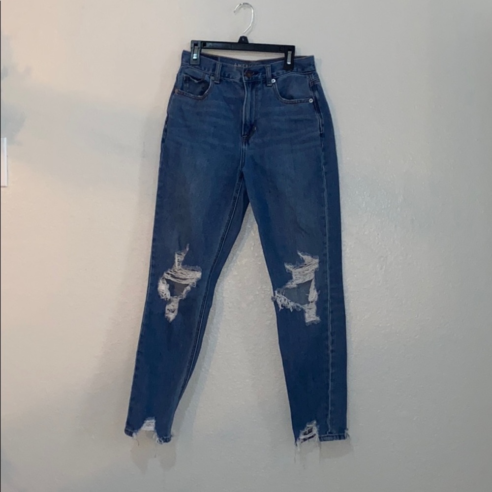 American Eagle Mom Jeans